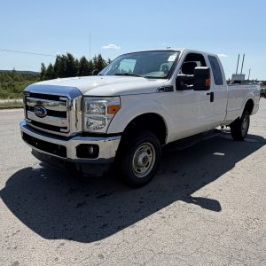 2015 F250 Gas Low km